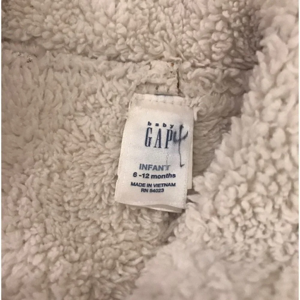 GAP baby infant